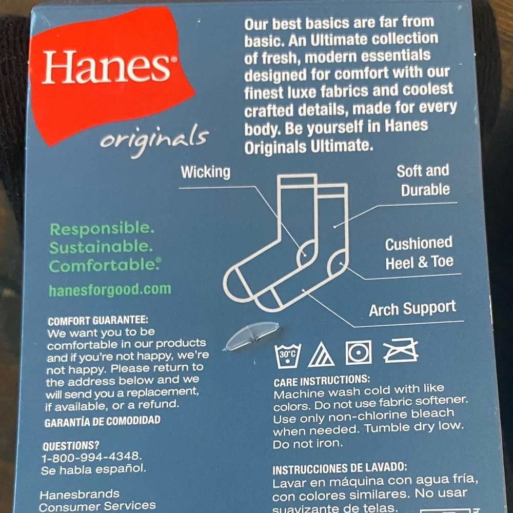 Hanes Ladies Cushioned Crew Socks - Black/White (12 Pair)